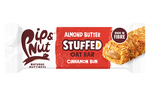 Pip & Nut - Stuffed Almond Butter Oat Bar- Cinnamon Bun - 15x45g